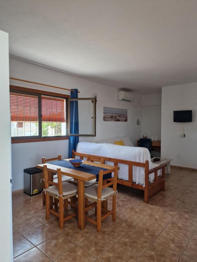 Viviendas Es Carnatge, Can Mestre Playa Migjorn Bagian luar foto
